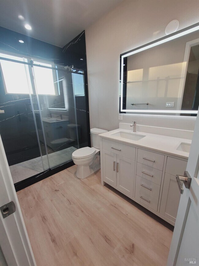 Foto del edificio - 3525 Brooks Ave