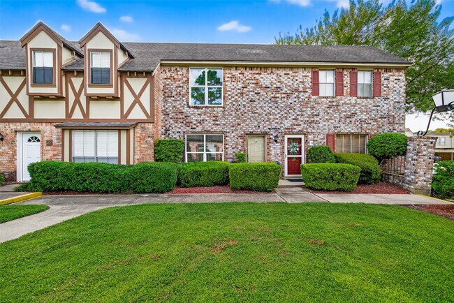 Building Photo - 14719 Barryknoll Ln