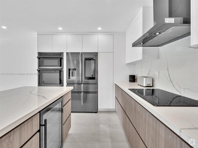 Building Photo - 1101 River Reach Dr