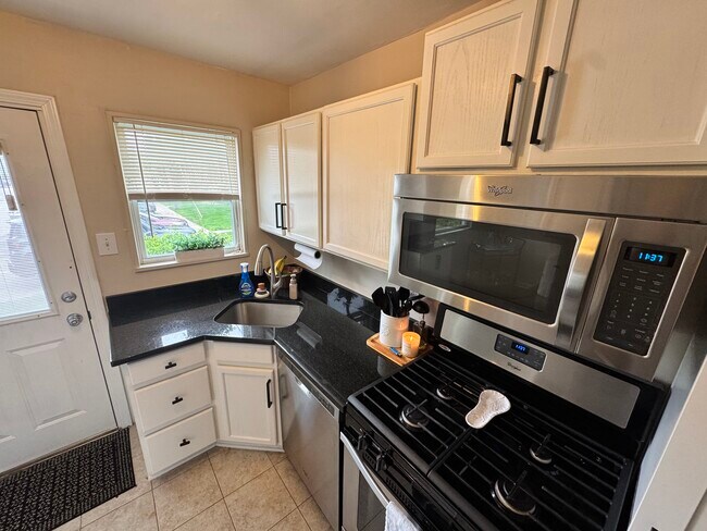 Cocina 2 - 3324 Coolidge Hwy