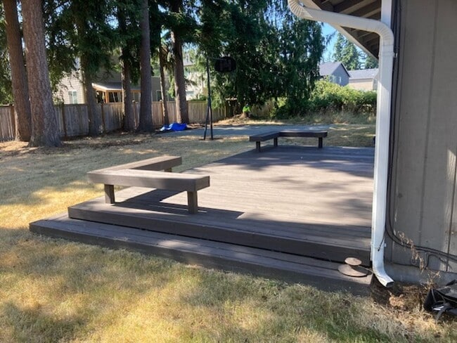 Building Photo - Charming 3 Bedroom Marysville Rambler