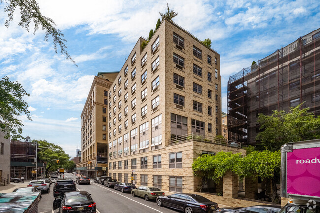 Foto del edificio - The HighLine West Village