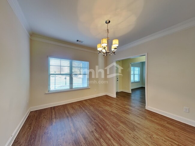 Foto del edificio - 2535 Beal St