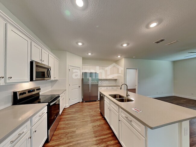 Foto del edificio - 12704 Percy Creek Dr
