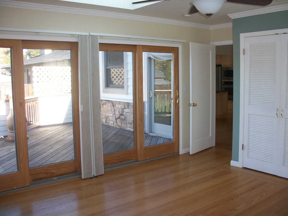 Foto del edificio - Alta Heights Area 3 Bedroom