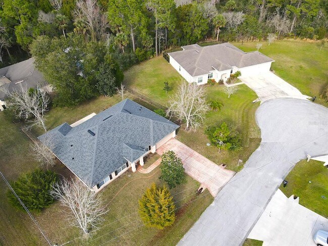 Building Photo - 1 Sea Star Ct