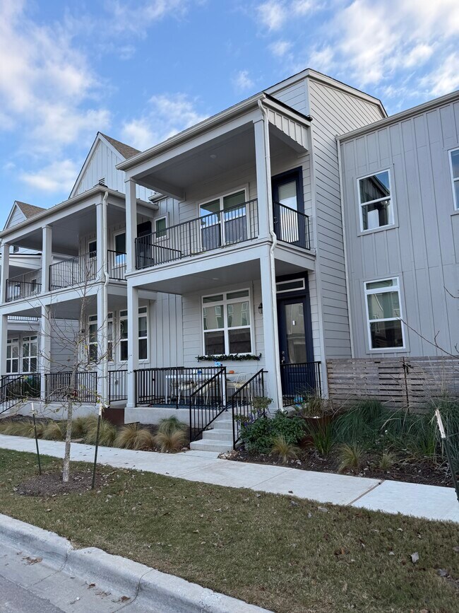 Foto del edificio - 3113 Schutze St