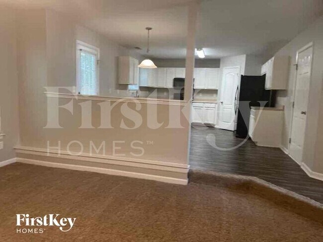 Building Photo - 1119 Oak Hollow Court