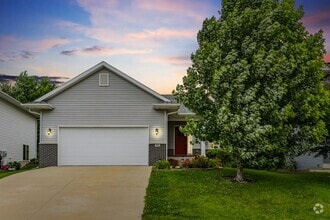 Building Photo - 868 McCollister Ct