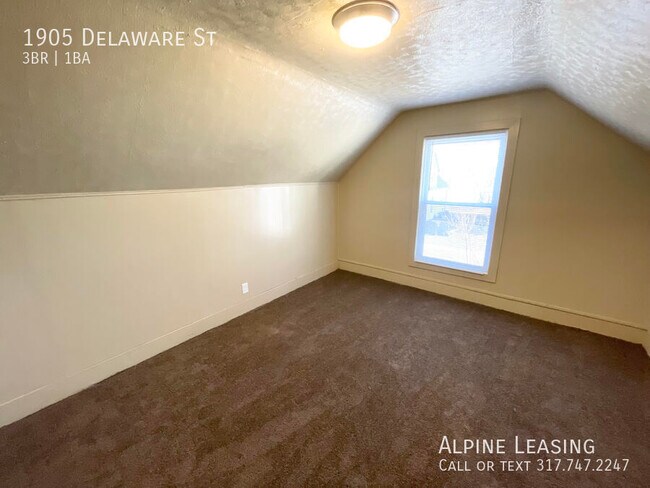 Foto del edificio - 1905 Delaware St