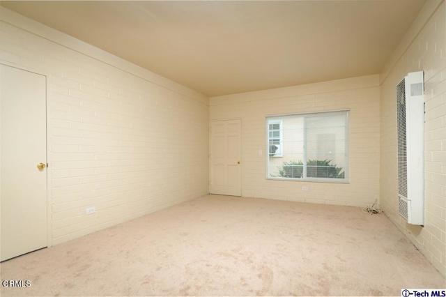 Building Photo - 10332 Oro Vista Ave