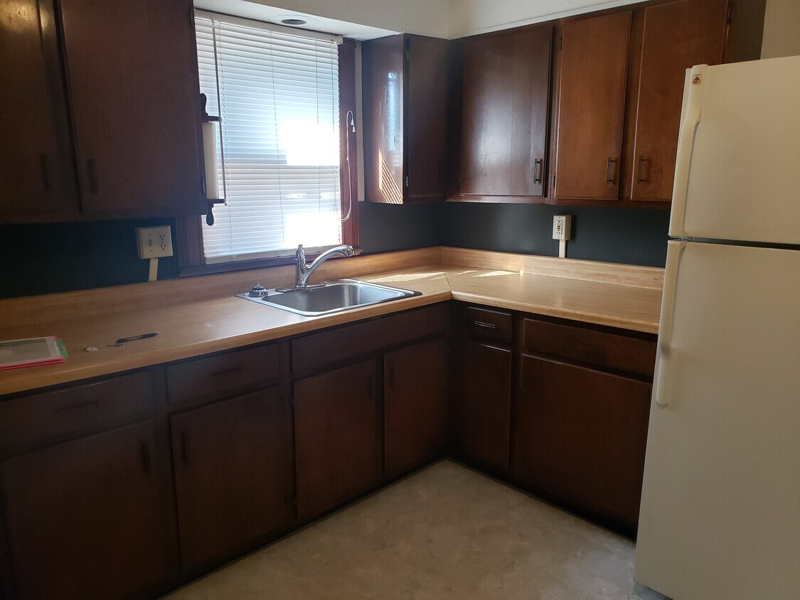 324 4th St Unit C, New Cumberland, PA 17070 Apartments in New