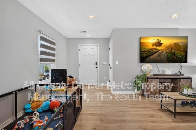 Building Photo - 9727 Marmot Ridge Cir
