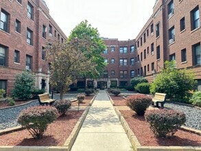 Building Photo - 2830 N Mildred Ave