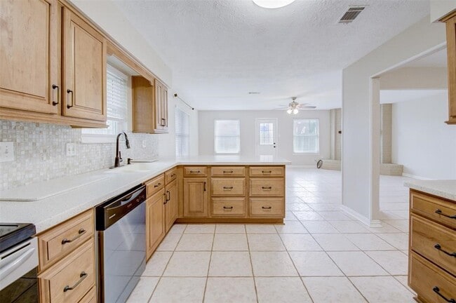 Foto del edificio - 314 Morningside Dr