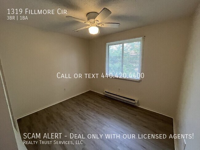 Foto del edificio - 1319 Fillmore Cir