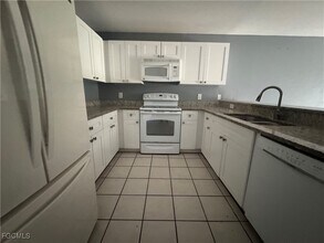 Building Photo - 849-851 Eisenhower Blvd