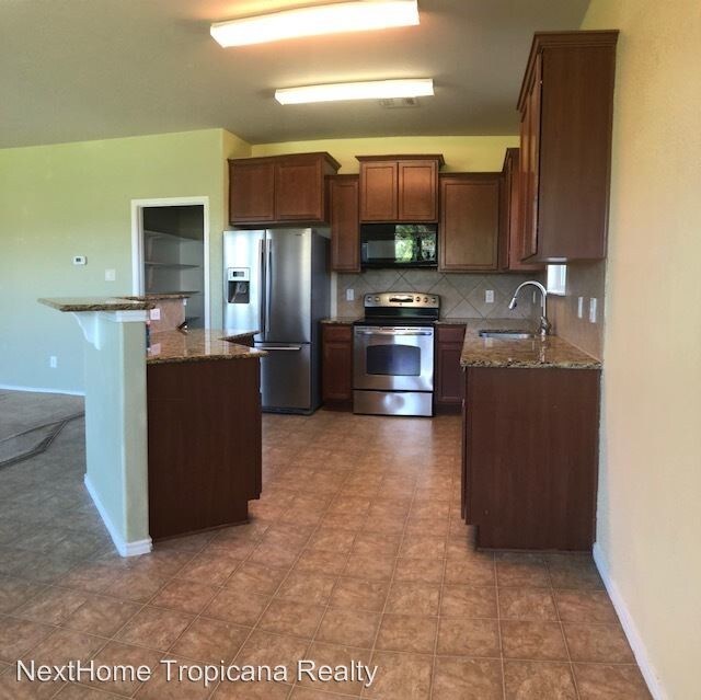 Building Photo - 5 br, 3 bath House - 4708 Bayer Hollow Dr
