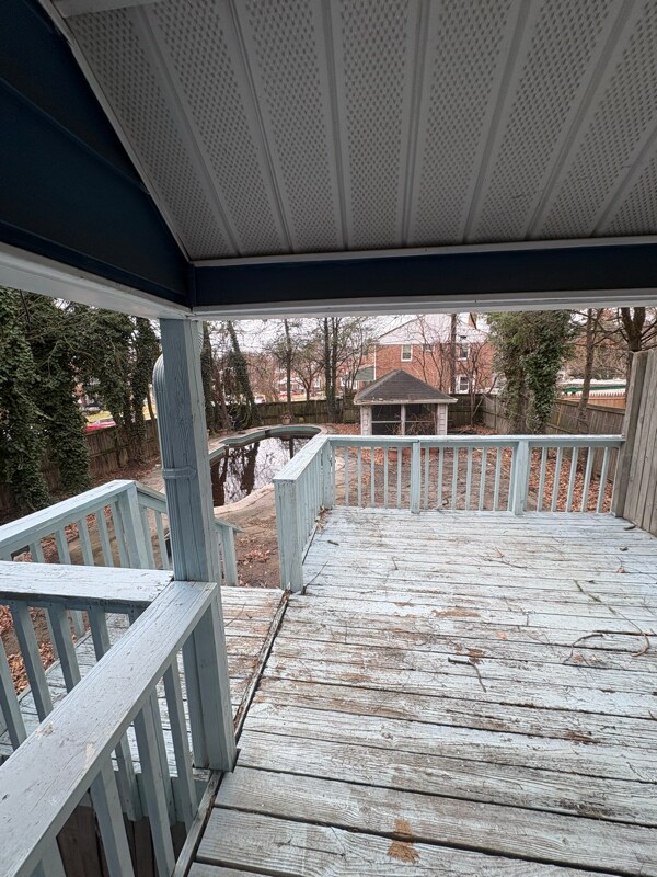 Foto del edificio - 412 N Bend Rd