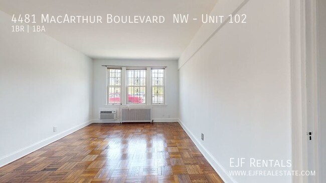 Foto del edificio - 4481 MacArthur Blvd NW
