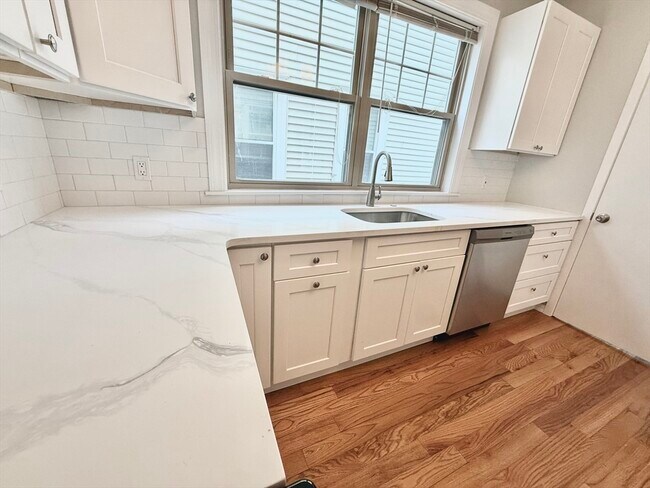 Foto del edificio - 184 Boston St