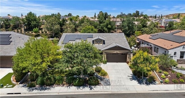 Building Photo - 32176 Golden Eye Dr