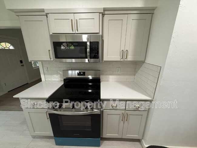 Foto del edificio - 1716 NW 9th St