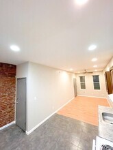 Building Photo - 3440 Helen St