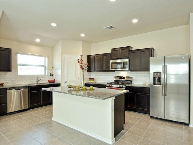 Building Photo - 21712 Gallus Dr