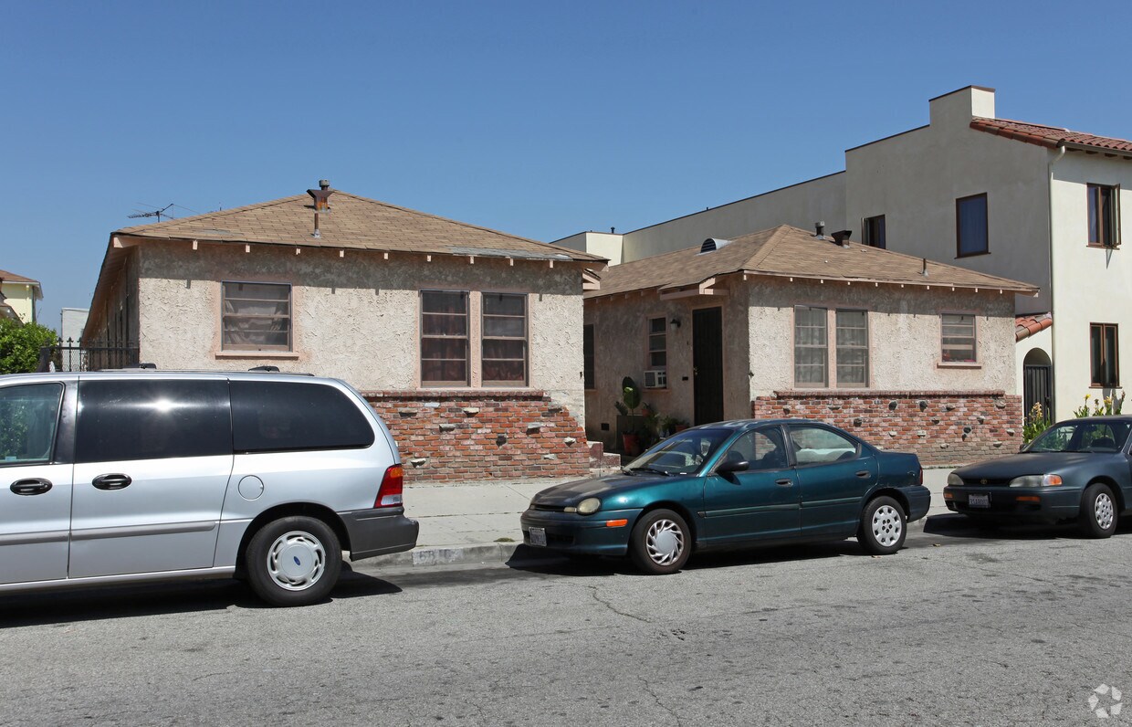 Building Photo - 6816 Malabar St