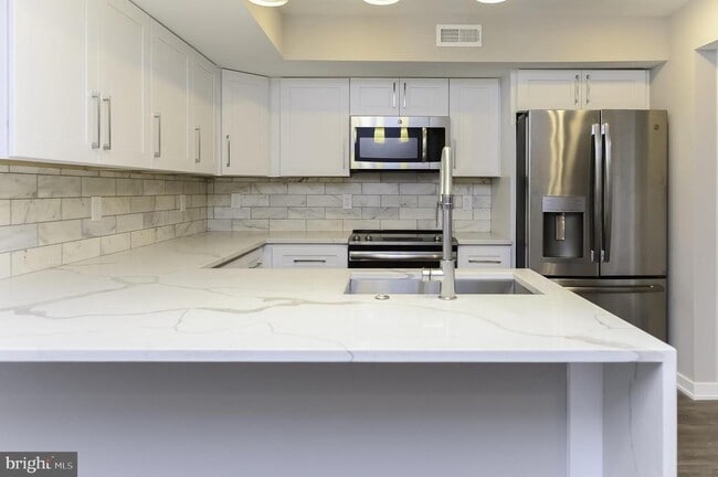 Foto del edificio - 726 N 19th St