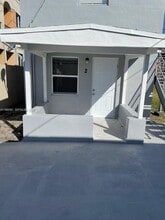 Building Photo - 383 E 5th St