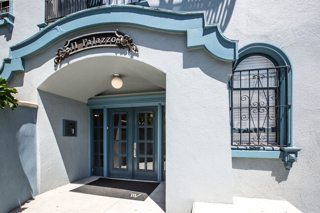 Building Photo - 621 Stockton St