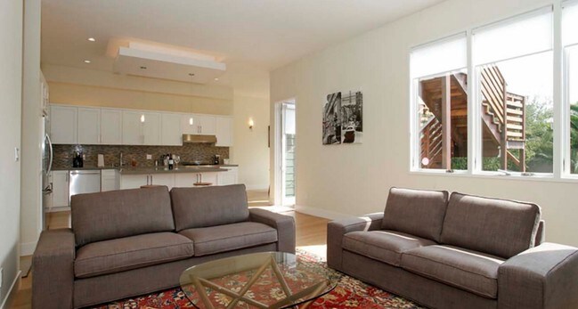 Foto del edificio - 2733 Folsom St
