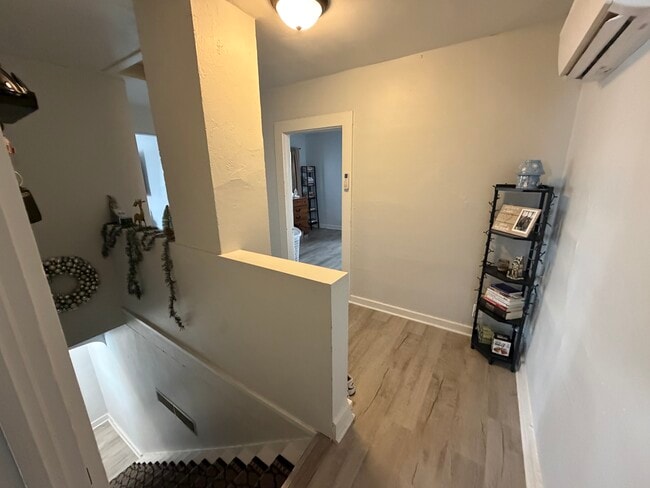 Foto del edificio - 207 S Jefferson St