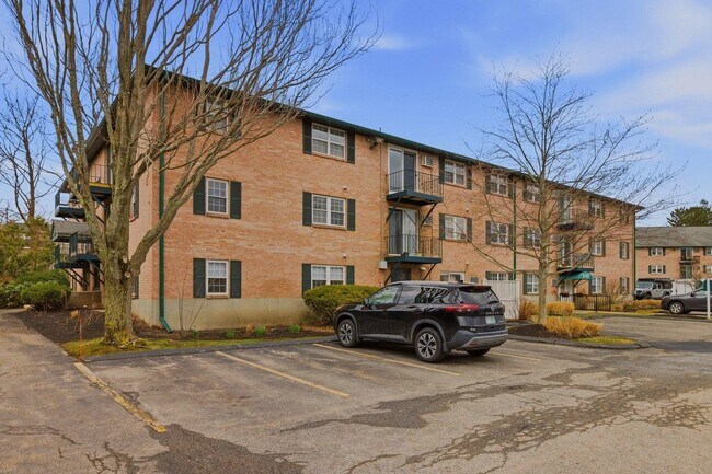 Foto del edificio - 559 Sagamore Ave