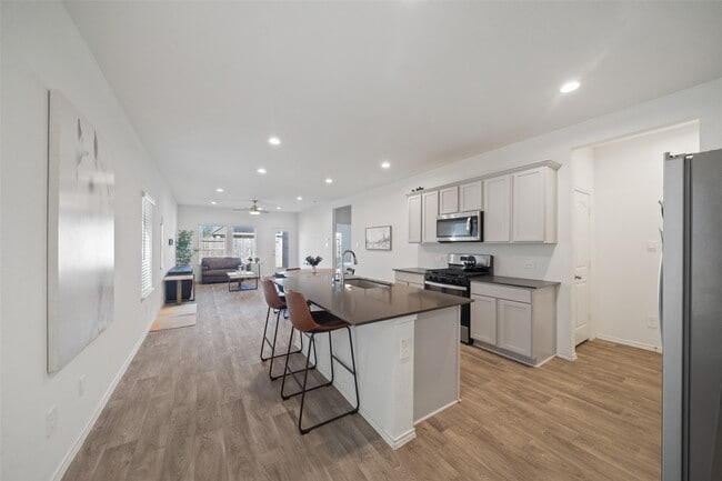 Building Photo - 22250 Palladium Dr