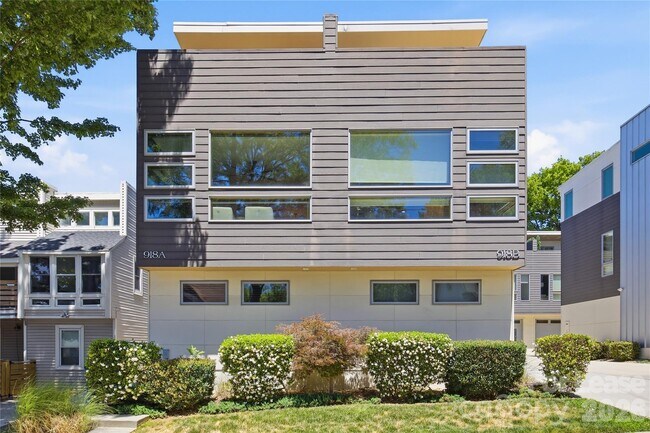 Foto del edificio - 918 Greenleaf Ave