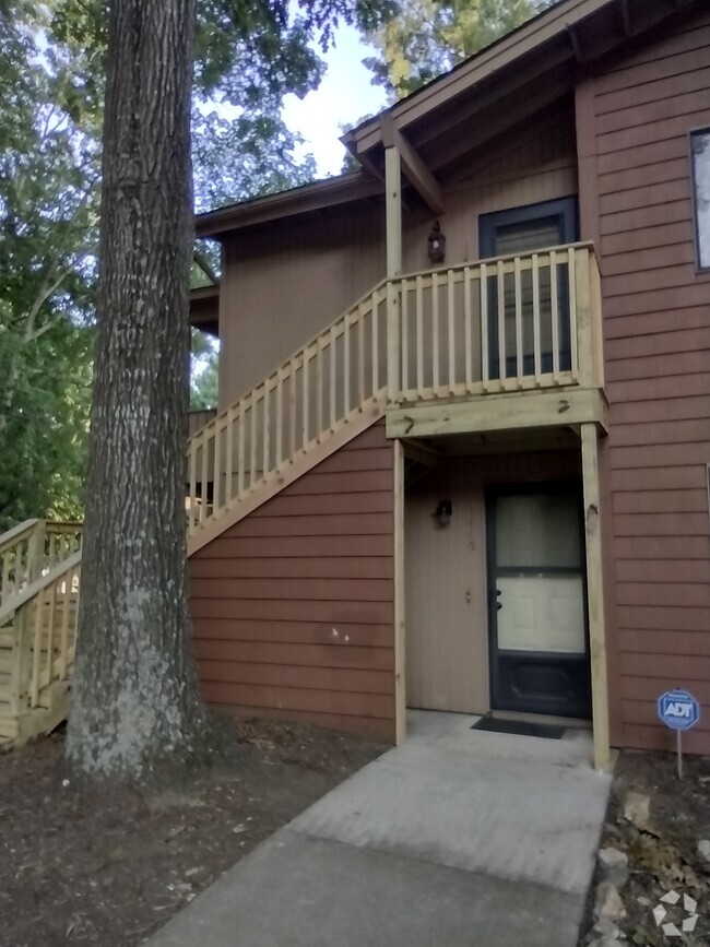 Building Photo - 1445 Riverwood Ct