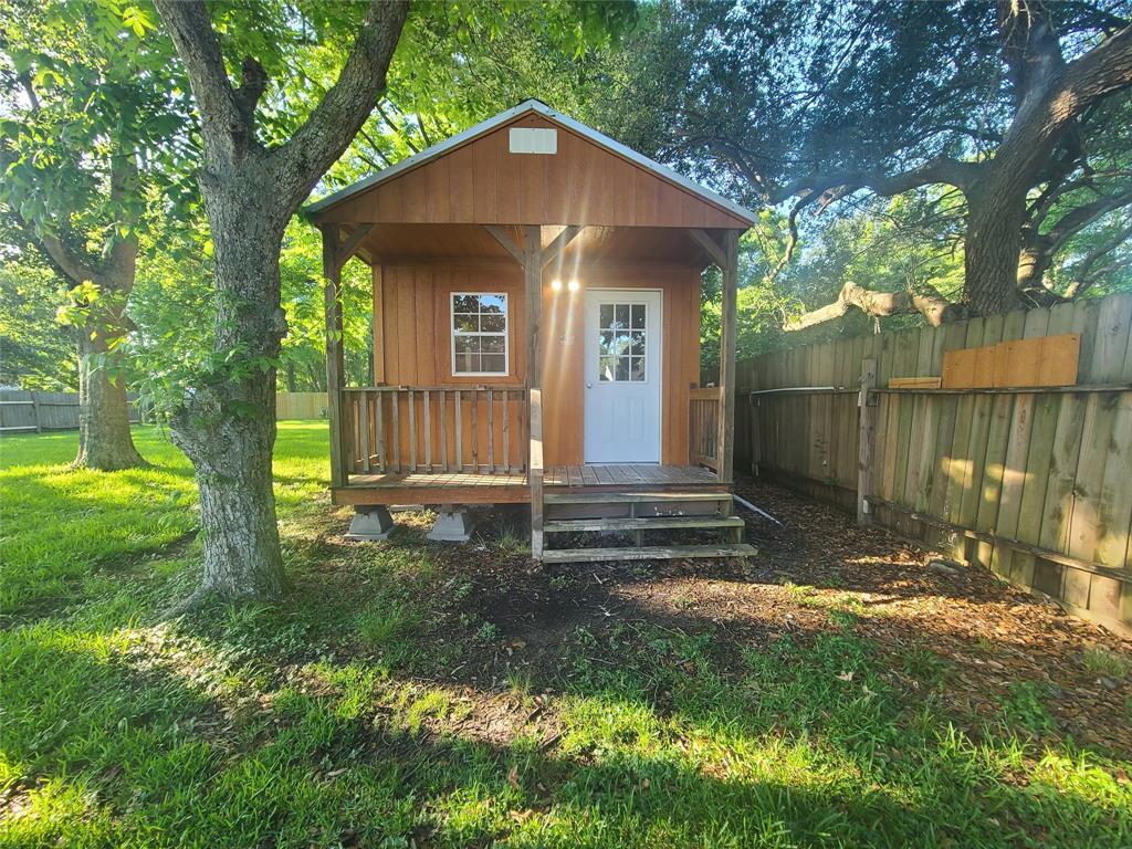 Primary Photo - 3018 Cedar Dr