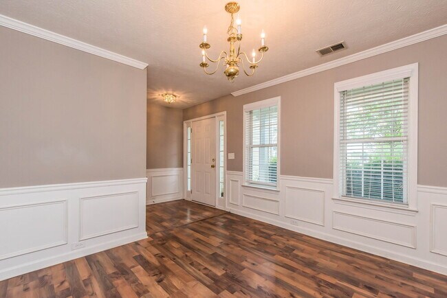 Foto del edificio - 483 Ethridge Dr NW