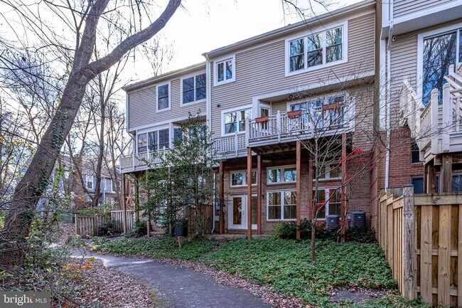 Foto del edificio - 11472 Waterhaven Ct