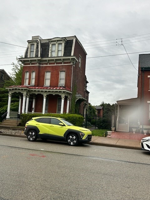 FRONT EXTERIOR - 1118 Liverpool St