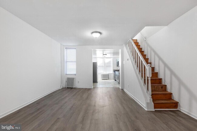 Building Photo - 1509 S Hollywood St