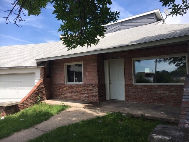 Primary Photo - 1311 Hope St