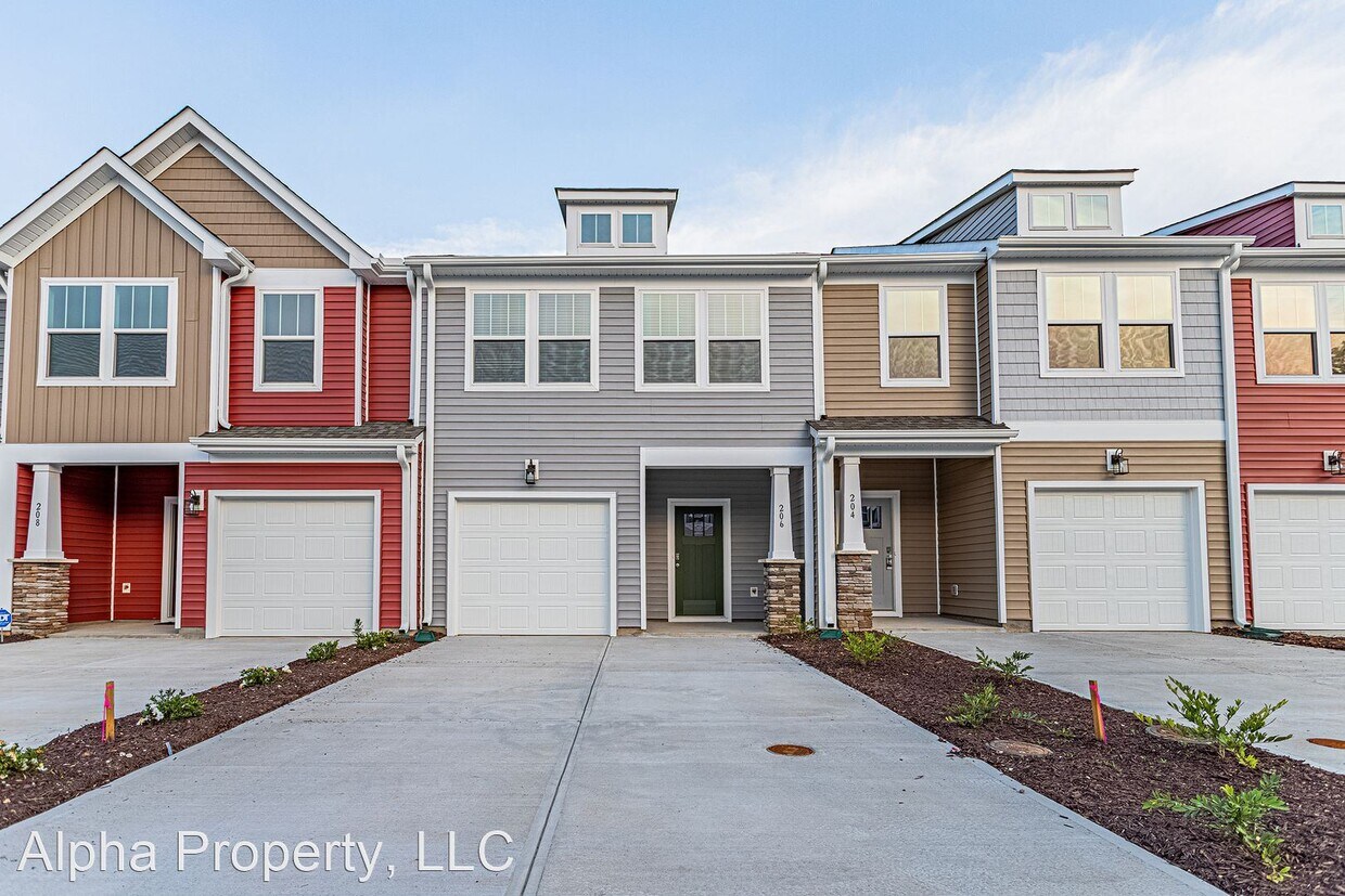Foto principal - 3 br, 2.5 bath House - 206 Keel Ln