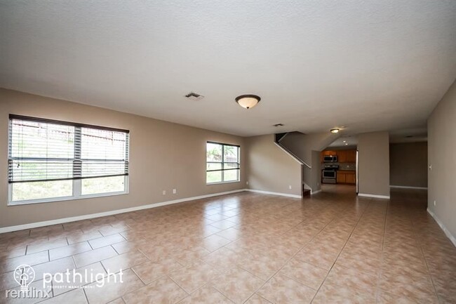 Building Photo - 4 br, 3 bath House - 1896 Ridge Valley Str...