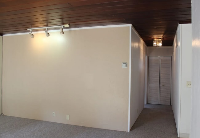 Building Photo - Coming Soon - Available August 17, 2026