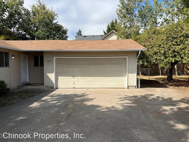 Building Photo - 3 br, 1 bath House - 4695 Cody Ave