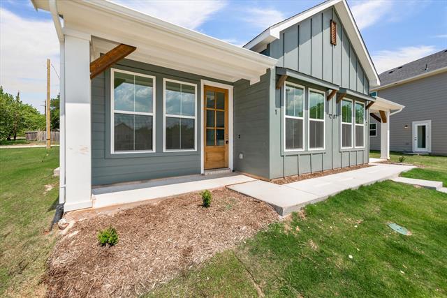 Foto del edificio - 1207 Chestnut Ct